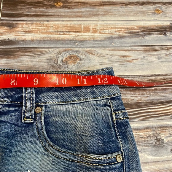 Fascinate Embellished Distressed Jean Shorts Sz 5 - Picture 6 of 8